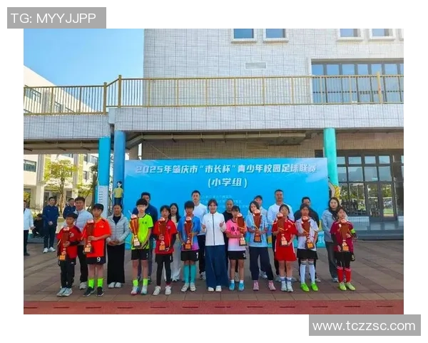 学校联赛燃动绿茵 足球少年竞展风貌——2025年安图县中小学生学校足球联赛正式开赛 学校联赛燃动绿茵 足球少年竞展风貌——2025年安图县中小学生学校足球联赛正式开赛